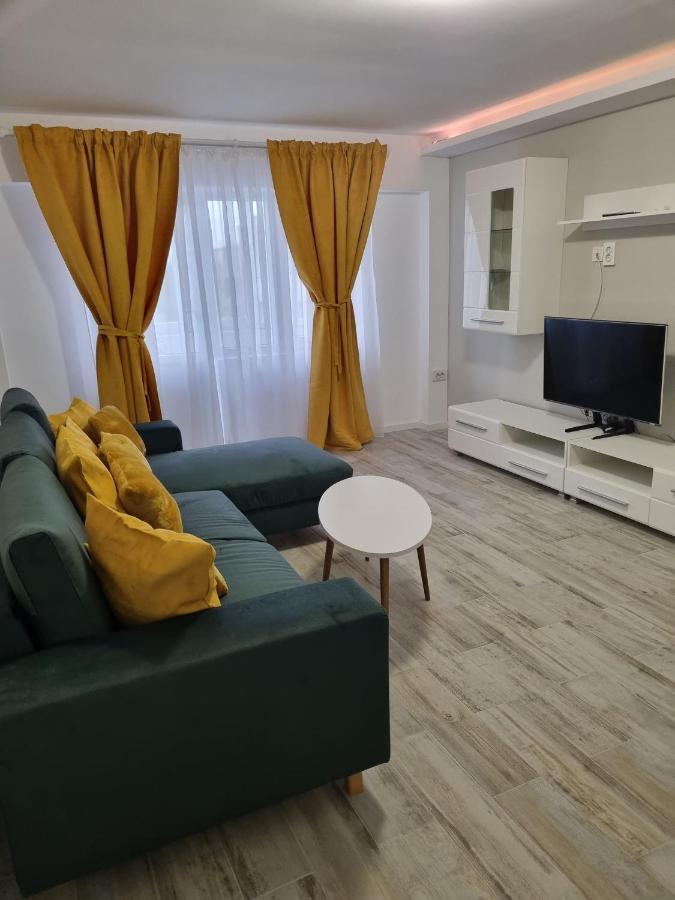 Luxurious Apartment With 3 Rooms And 2 Bathrooms In Corabia מראה חיצוני תמונה