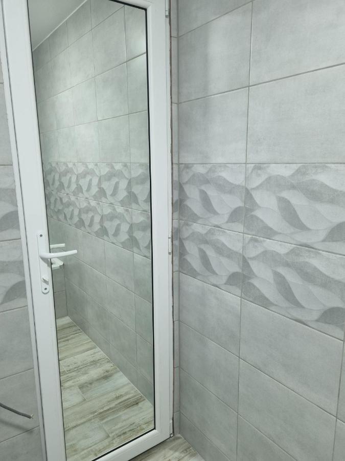Luxurious Apartment With 3 Rooms And 2 Bathrooms In Corabia מראה חיצוני תמונה